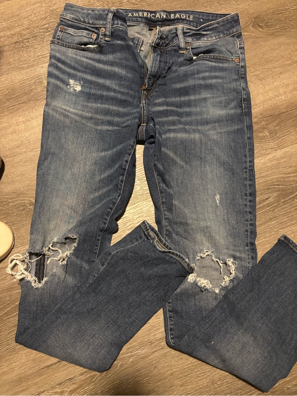 American Eagle Outfitters Men’s Distressed Dark Blue Straight Jeans